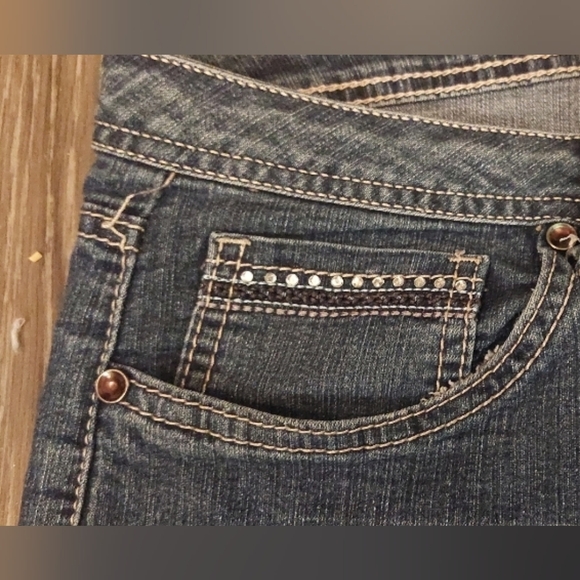 Blue Identity Denim Jean Shorts Bermuda Size 16 Jort Medium Wash Summer Mid Rise - Picture 6 of 9